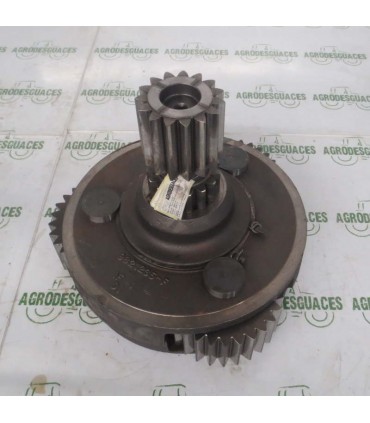Reductor Delantero Usado New Holland 9821235