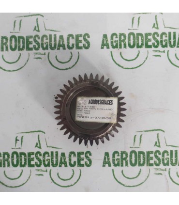 Piñón Usado New Holland 81871936