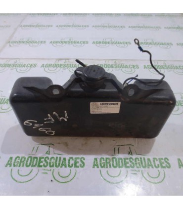 Depósito Limpia Parabrisas Usado Massey Ferguson 3582444M91