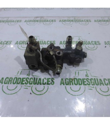 Válvula Freno Remolque Usada Massey Ferguson 3615802M1