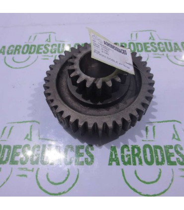 Piñón Doble Usado Case 1966878C1