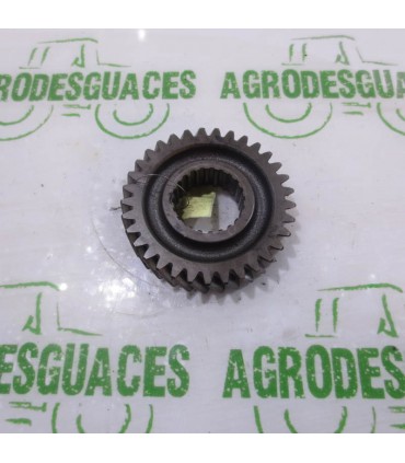 Piñón Estriado Usado John Deere R125257