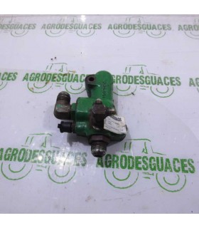Válvula De Control De Presión Usada John Deere R80301