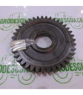 Piñón Usado Powershift John Deere R108447