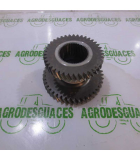 Piñón Doble Usado Deutz 04427571