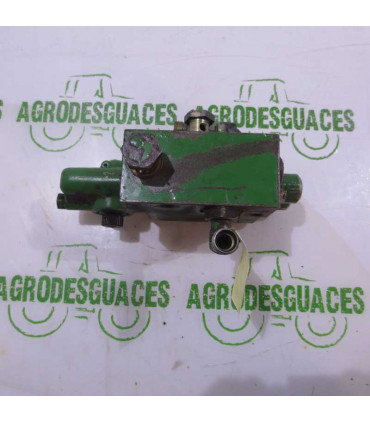 Válvula De Mando A Distancia SG2 Usada John Deere AL34595