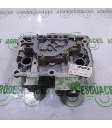 Tapa Palancas TDF Y Hi-LO Usada John Deere AL64214