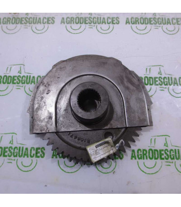 Piñón Estriado Eje TDF Usado John Deere R108471