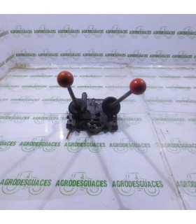 Tapa Palancas Usada John Deere T25393