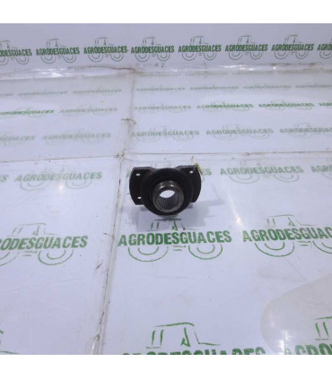 Brida Grupo Cónico Delantero Usado Case 302746A1