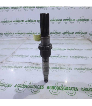 Eje Salida DT Usado John Deere R115201