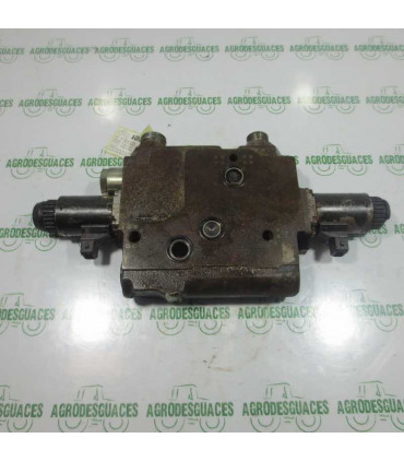 Válvula Control Distribuidores Usada New Holland 5195159