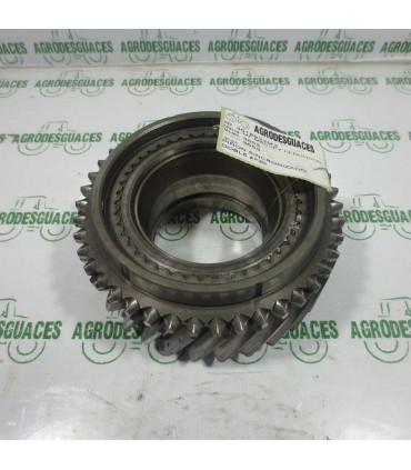 Piñón Sincronizado Doble Usado Massey Ferguson 3618933M3