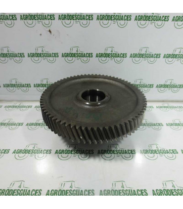 Piñón Forward Usado McCormick 1995260C3