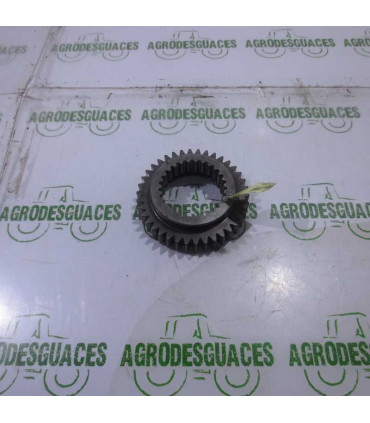 Carrete usado cambio D8NN7106BA