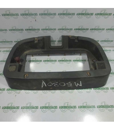 Marco cuadro de instrumentos usado Kubota M5030v
