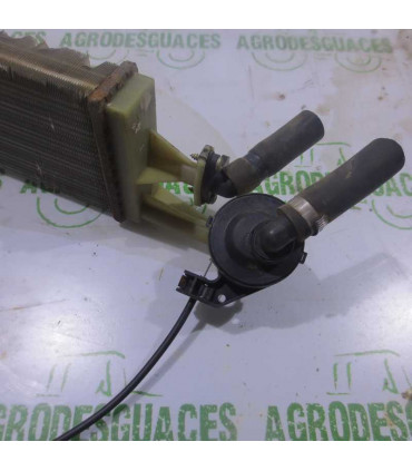 Radiador calefacción usado Massey Ferguson 3310827M92