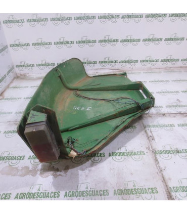 Aleta trasera derecha usada John Deere DE12503