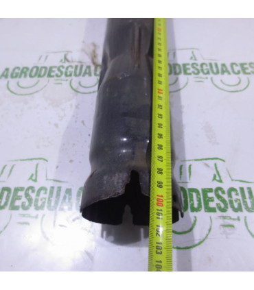 Tubo de escape usado John Deere AL61139