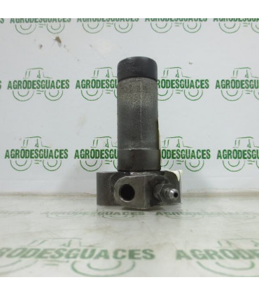 Bomba de embrague usada Same 0.255.6538.4/50