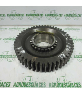 Piñón estriado usado Case 5125007