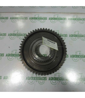Piñón sincronizado usado New Holland 5172047