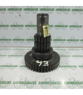 Eje reductor central usado New Holland 5176751
