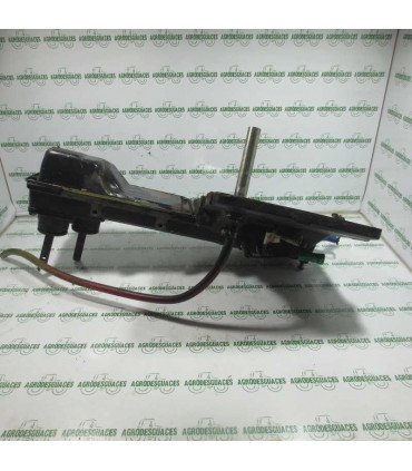 Tapa de palancas usada New Holland 47129842