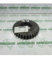 Piñón estriado usado New Holland 87388610