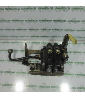 Distribuidor hidráulico usado New Holland