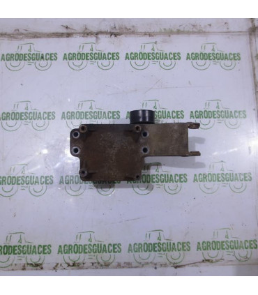 Soporte compresor A/A usado John Deere L78525