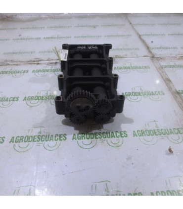 Equilibrador motor usado New Holland 2830953