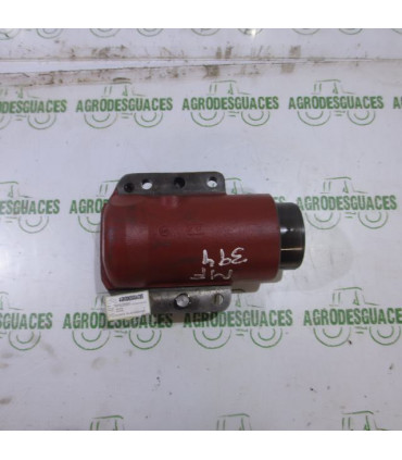 Cilindro elevador usado Massey Ferguson 1825278M91