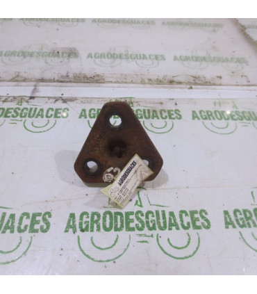 Pivote mangueta usado Massey Ferguson 3785507M1