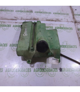 Depósito refrigerante usado John Deere RE65458