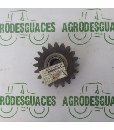Piñón Con Bulón Usado Ford E0NN7141AA
