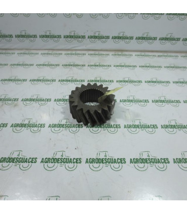 Piñón del eje secundario TDF usado John Deere R95141