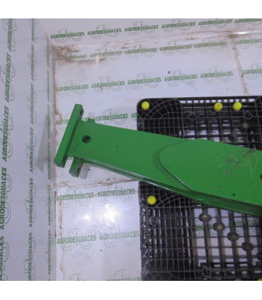 Tripuntal delantero usado John Deere 8320