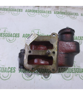 Carcasa Bomba Usada Massey Ferguson 3801369M95