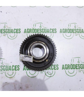 Piñón sincronizado usado McCormick 1345851C1