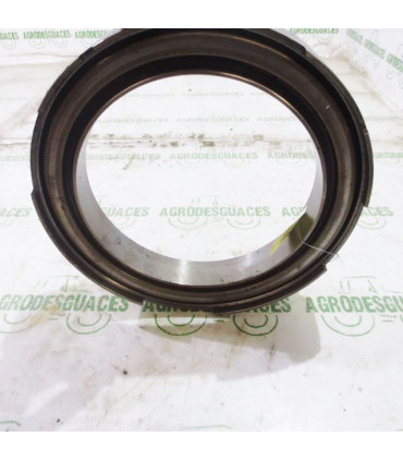 Carcasa freno planetarios Powerquad usada John Deere R101159