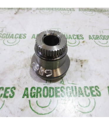 Manguito eje salida transmisión usado John Deere RE61245