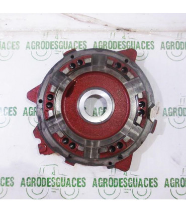 Tapa embrague usada Massey Ferguson 3713686M11