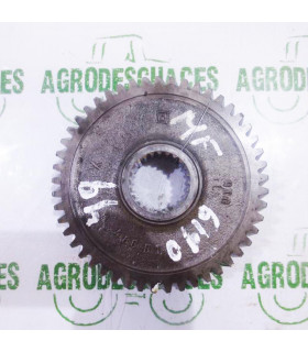 Piñón estriado 49 dientes usado Massey Ferguson 3790917M2