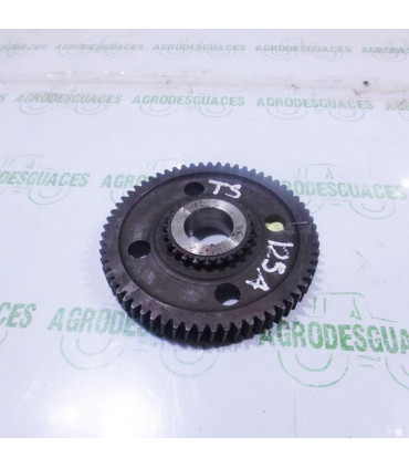 Piñón sincronizado TDF 63 dientes usado Case 5192227