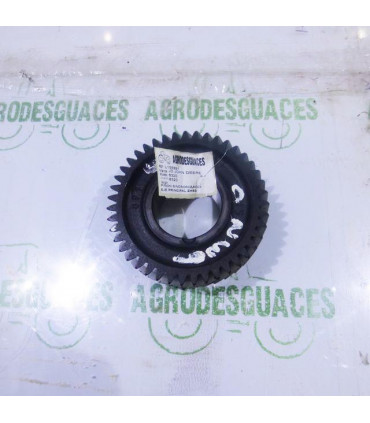 Piñón sincronizado 43 dientes usado John Deere L155891