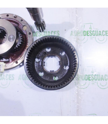 Reductor delantero usado New Holland