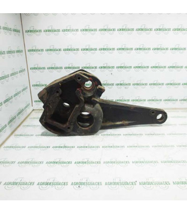 Enganche izquierdo brazo de tiro usado Case 1347900C2