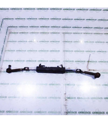 Cilindro de dirección usado Massey Ferguson 3429759M93