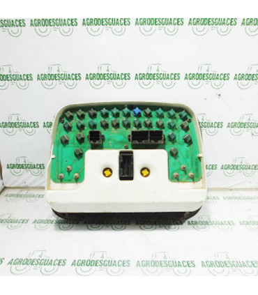 Cuadro de instrumentos usado New Holland